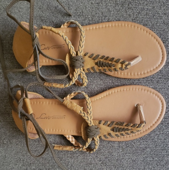 Sandals - Picture 2 of 2